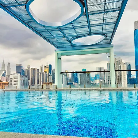 Lila Suites D, Majestic Place
